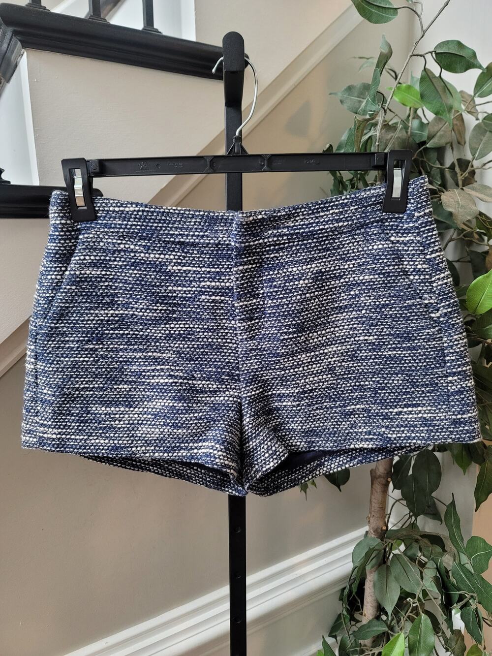 Joie Tweed Shorts Women's Size 4 Blue/White High-Waisted Slant Side Pockets